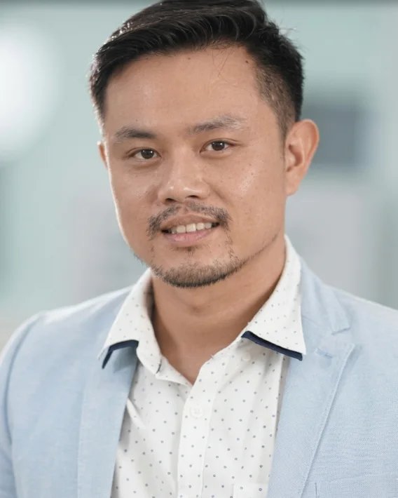 Portrait — Asst. Prof. Dr. Sean Itthipuripat